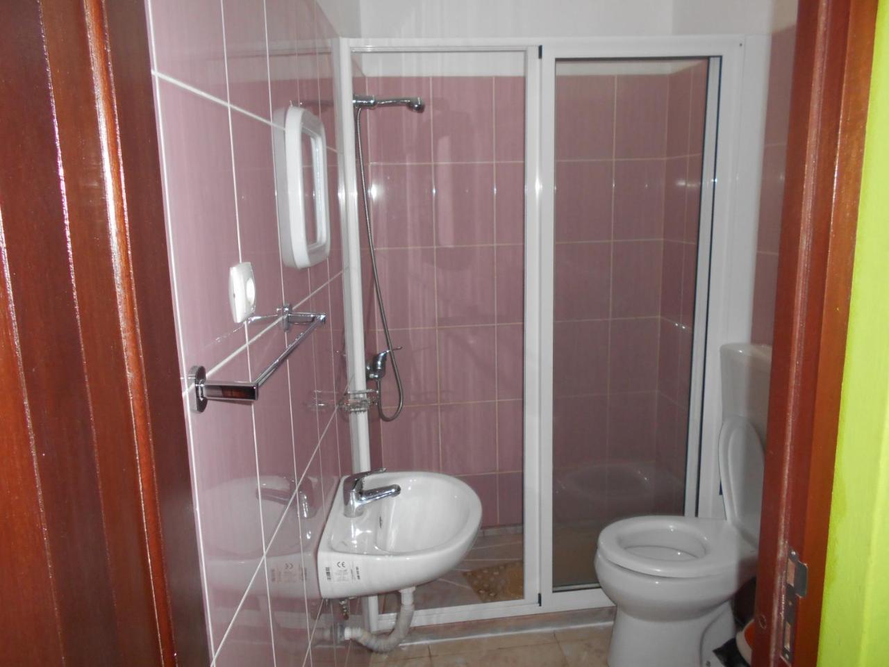 Guest House Frontera Pinto Ngoại thất bức ảnh